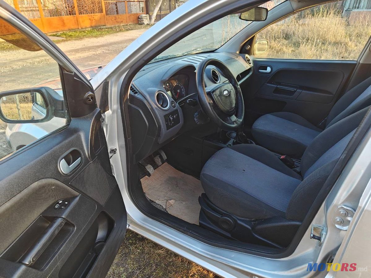 2005' Ford Fusion photo #5