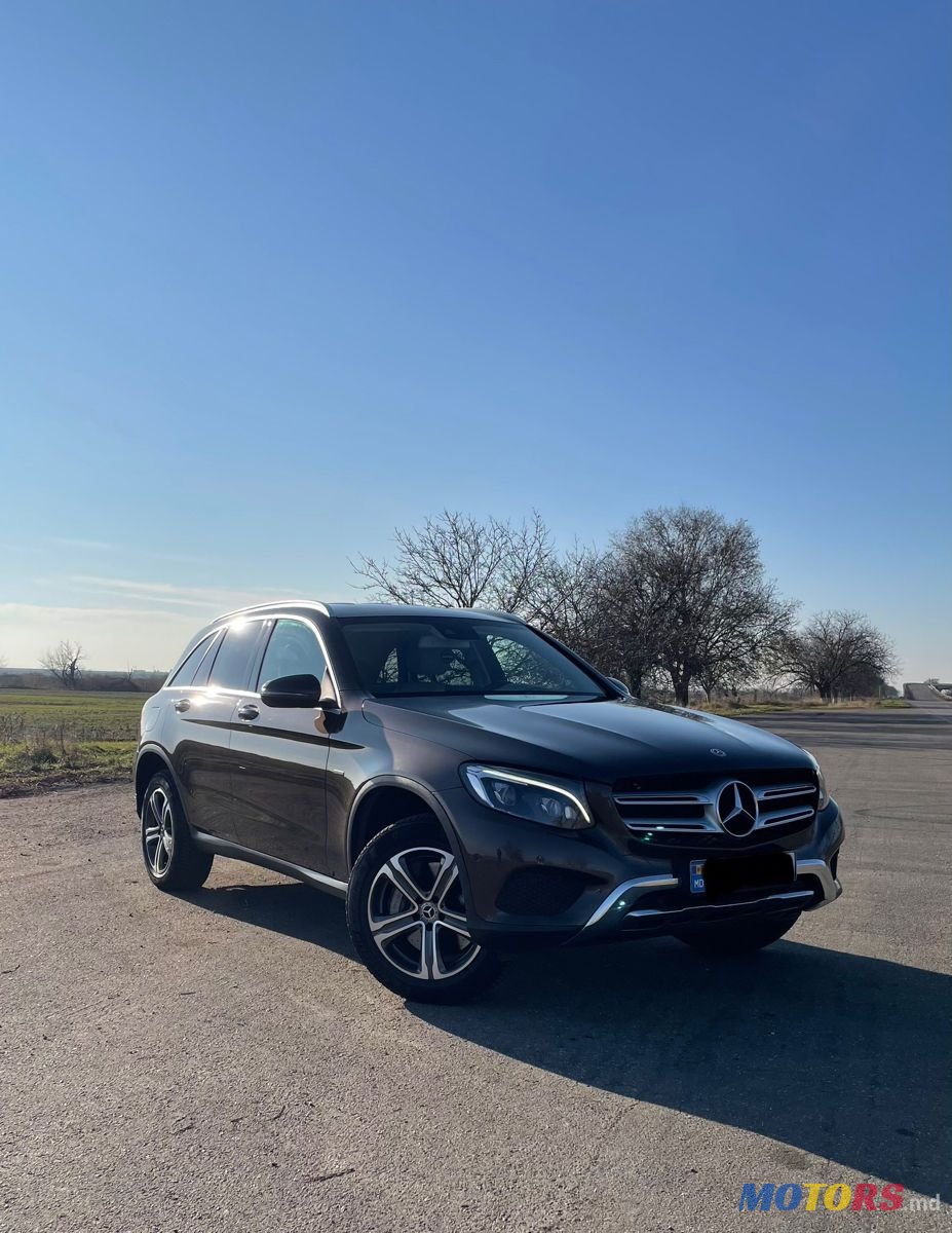2018' Mercedes-Benz GLC photo #3