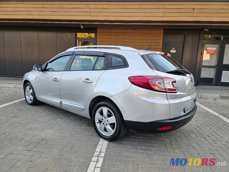 2015' Renault Megane photo #3