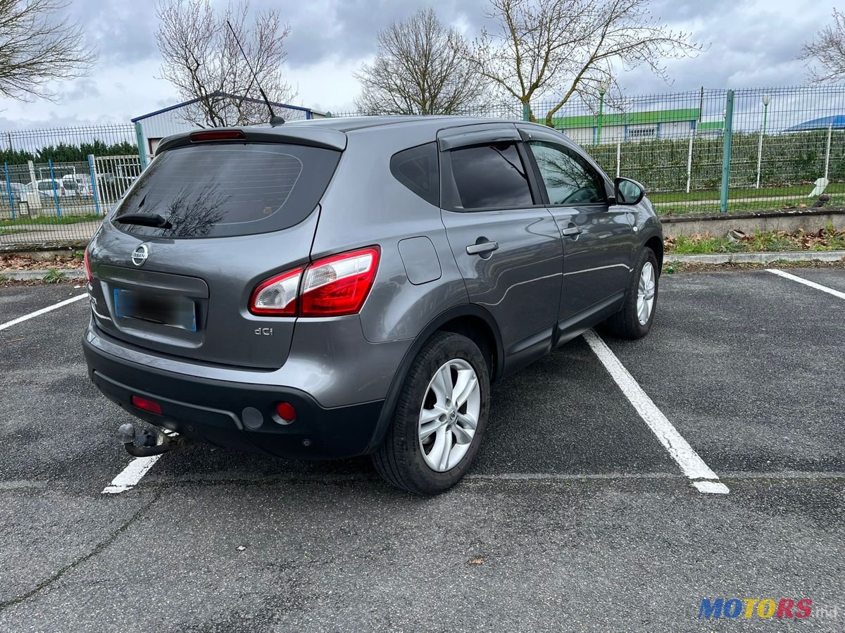 2012' Nissan Qashqai photo #2