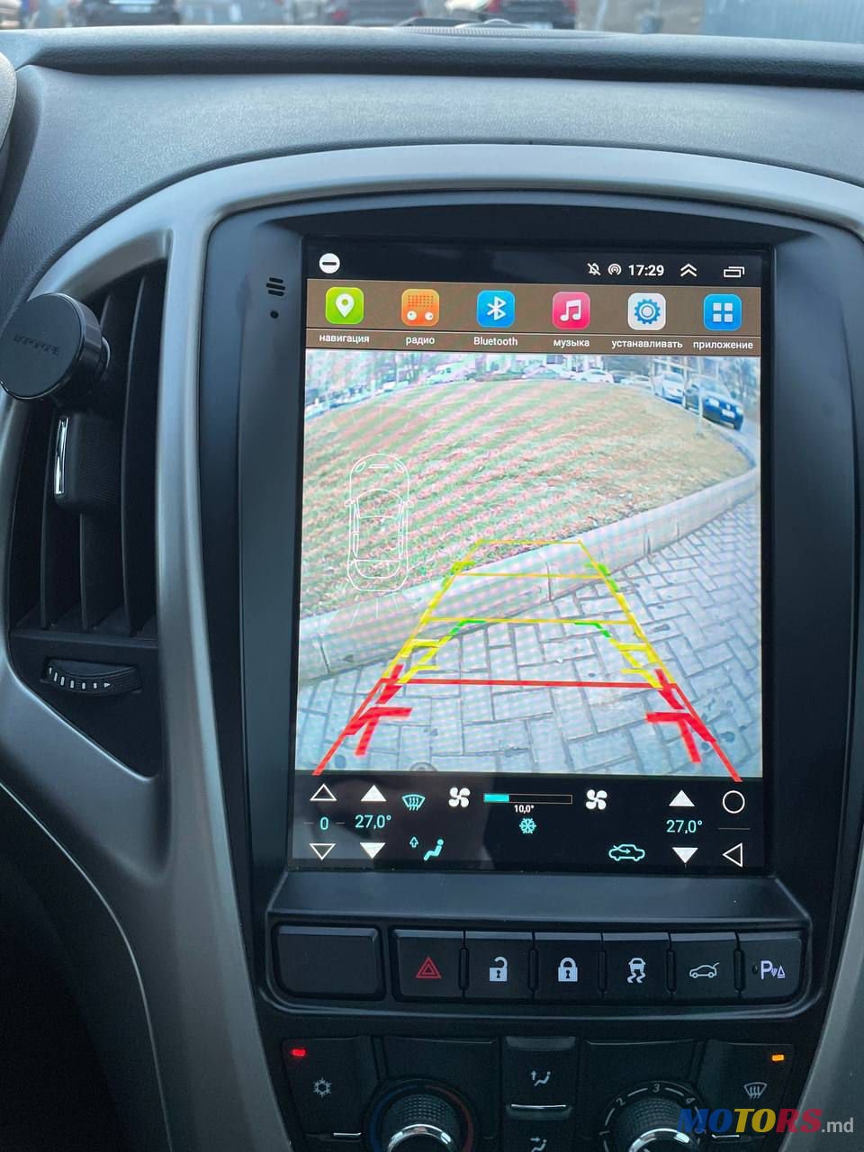 2012' Opel Astra photo #5