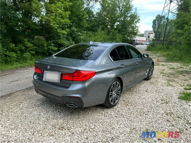 2018' BMW 5 Series photo #3