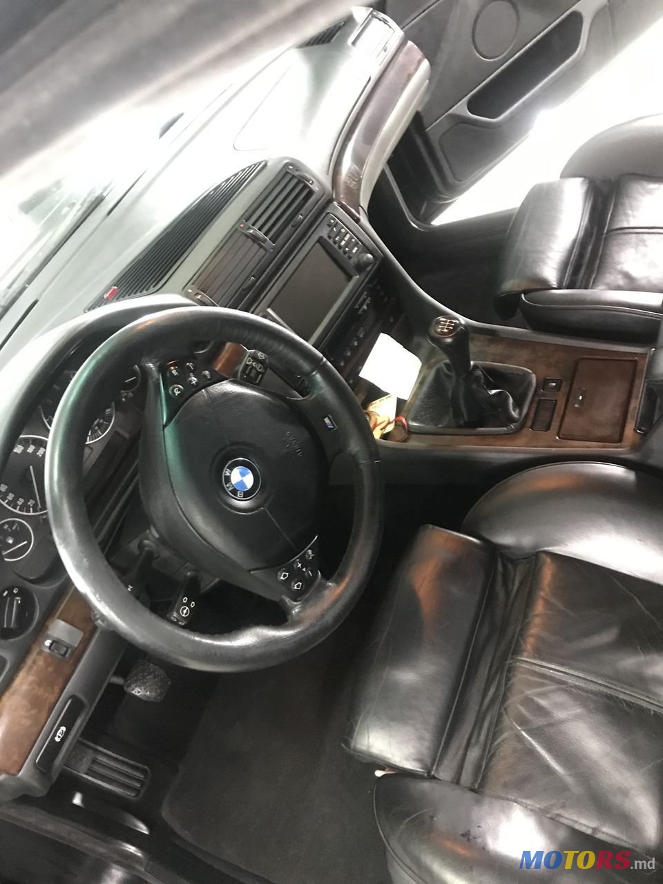 2001' BMW 7 Series photo #6