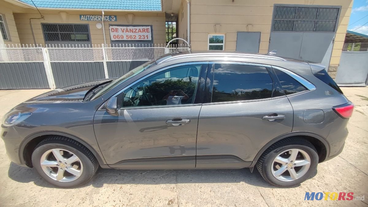 2021' Ford Kuga photo #5