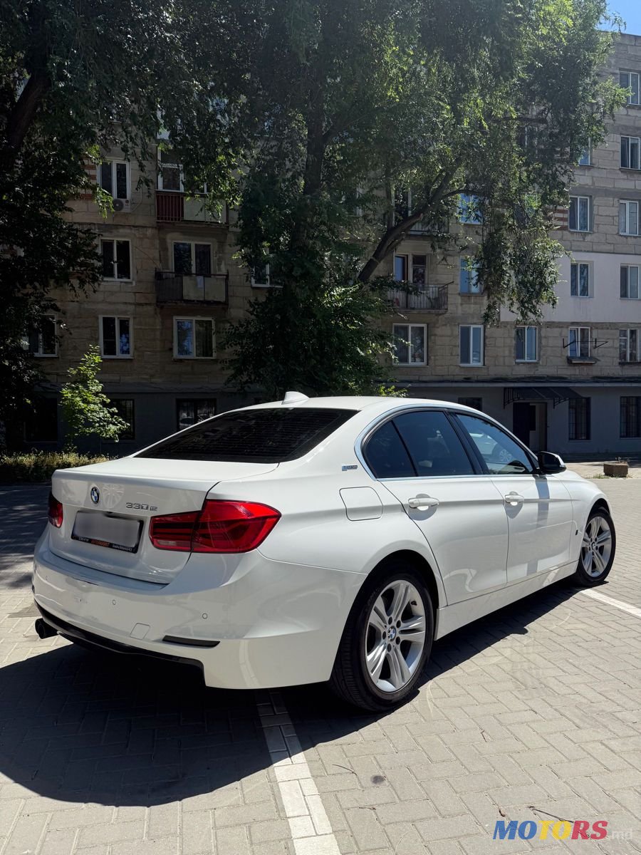 2017' BMW 3 Series photo #3