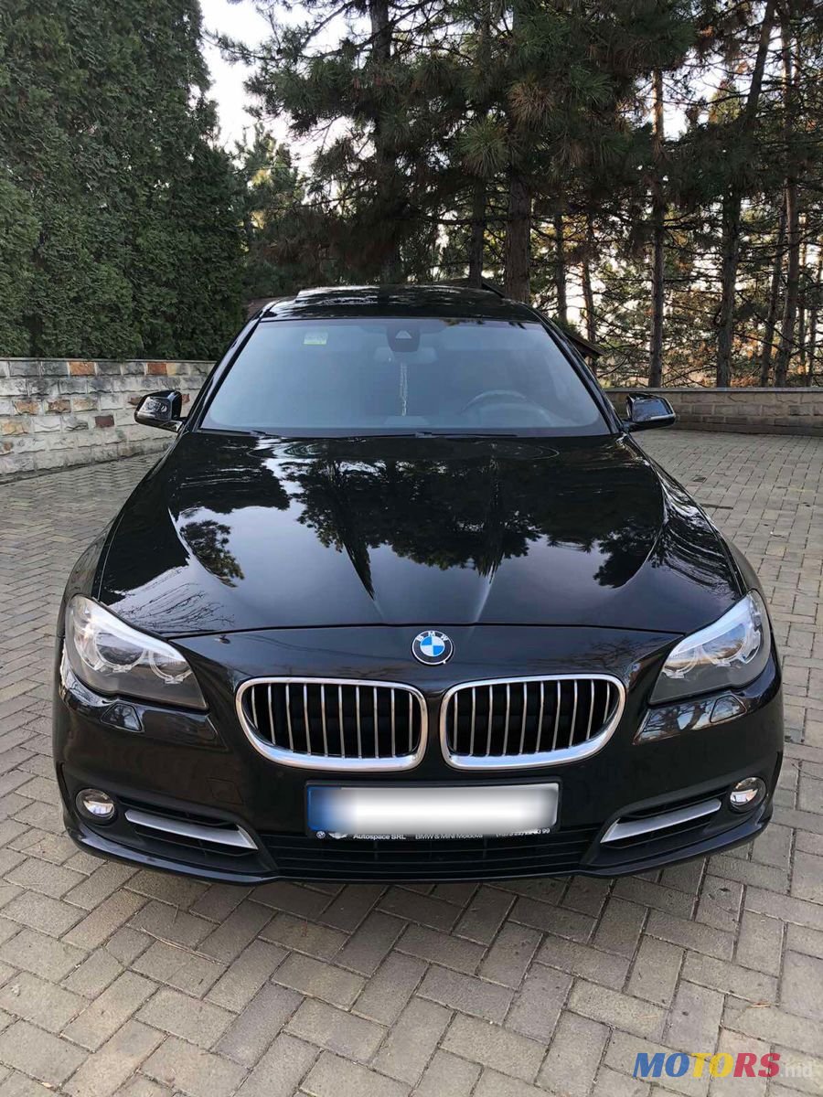 2013' BMW 5 Series photo #3