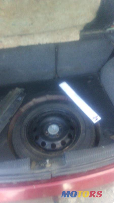 2000' Ford Focus photo #2