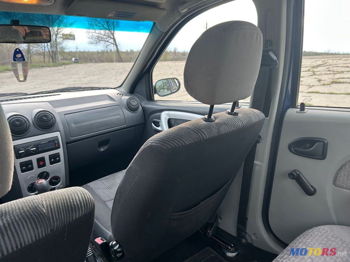 2006' Dacia Logan photo #4