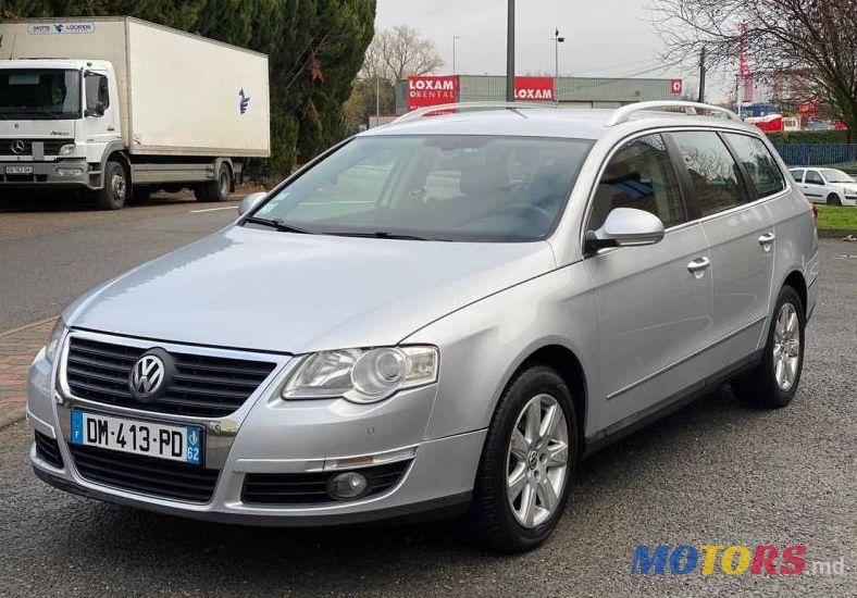 2008' Volkswagen Passat photo #2