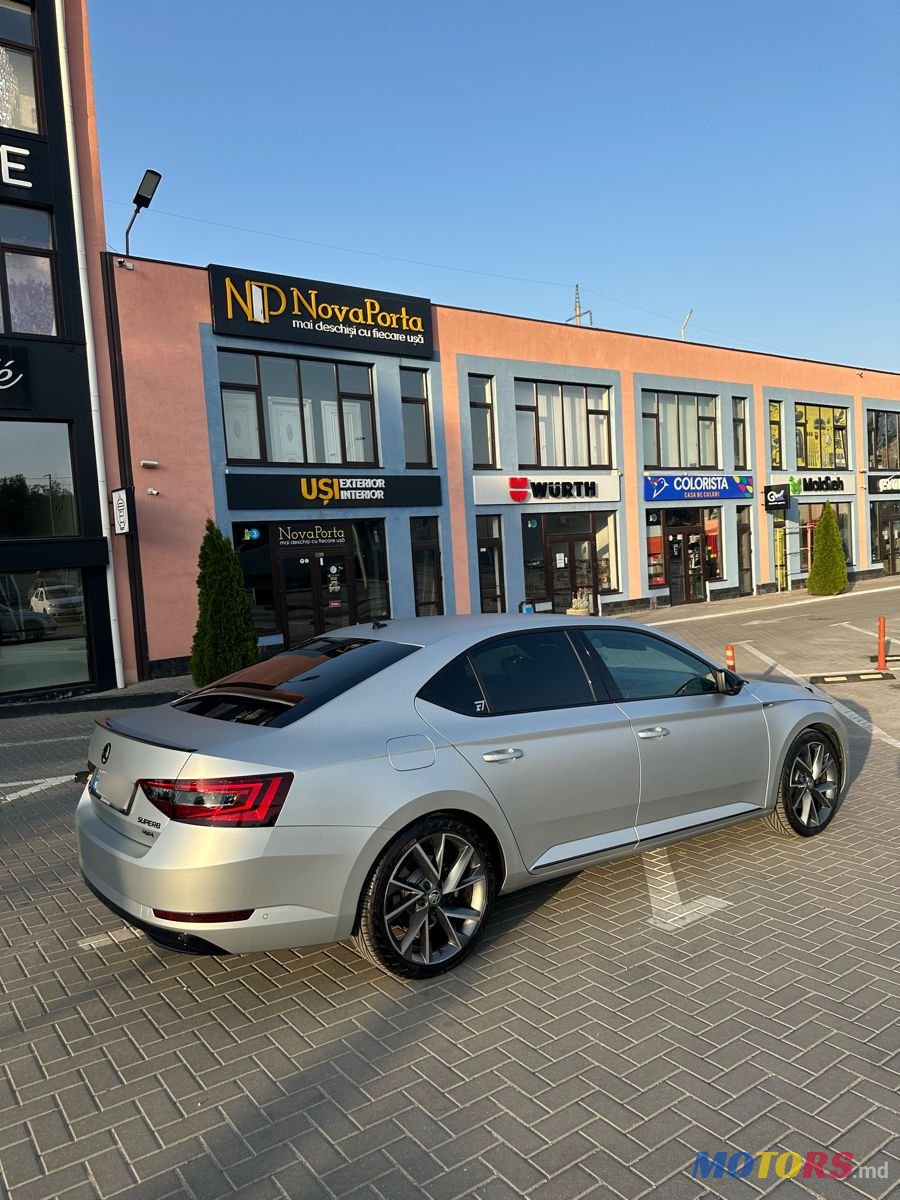 2018' Skoda Superb photo #1