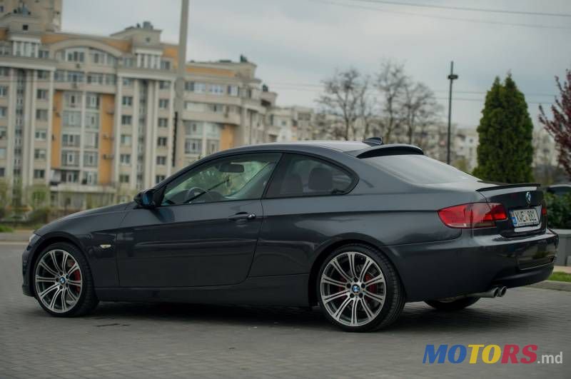 2008' BMW 3 photo #6