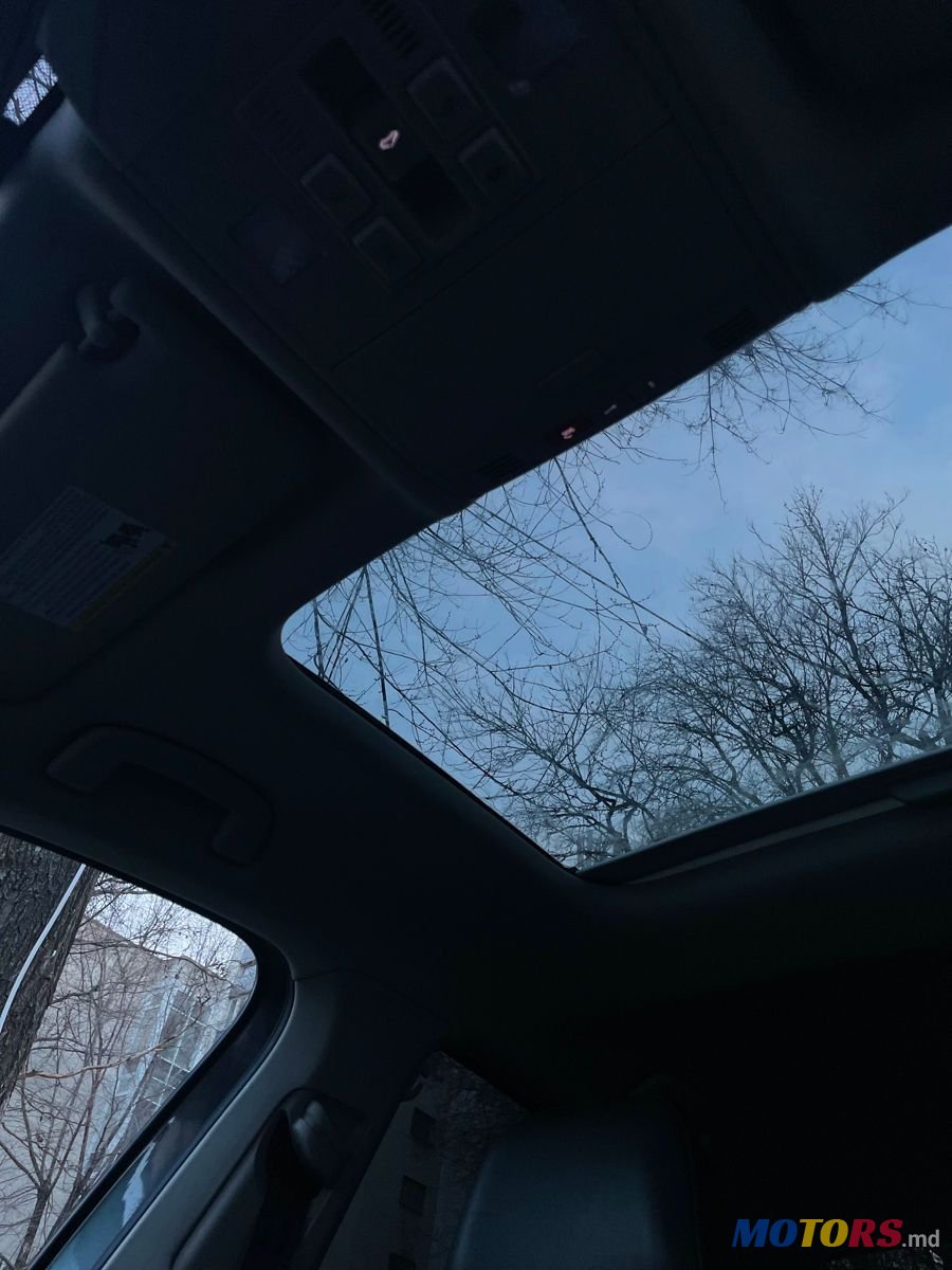 2018' Volkswagen Jetta photo #3