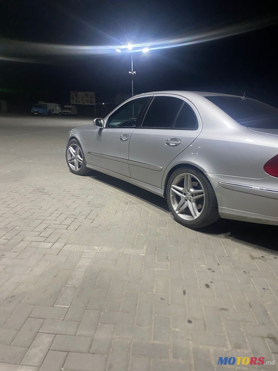 2004' Mercedes-Benz E-Class photo #4