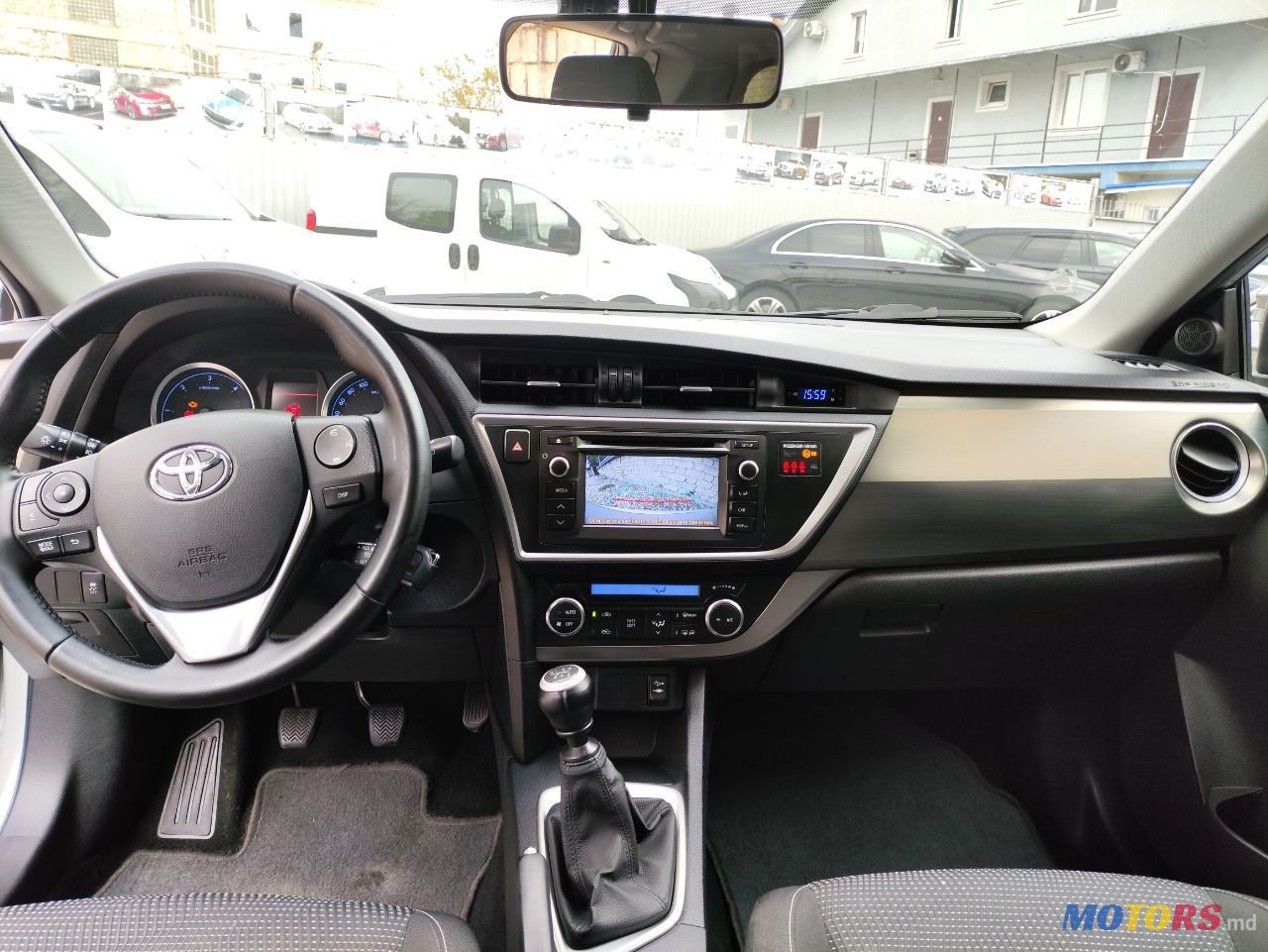 2014' Toyota Auris photo #5