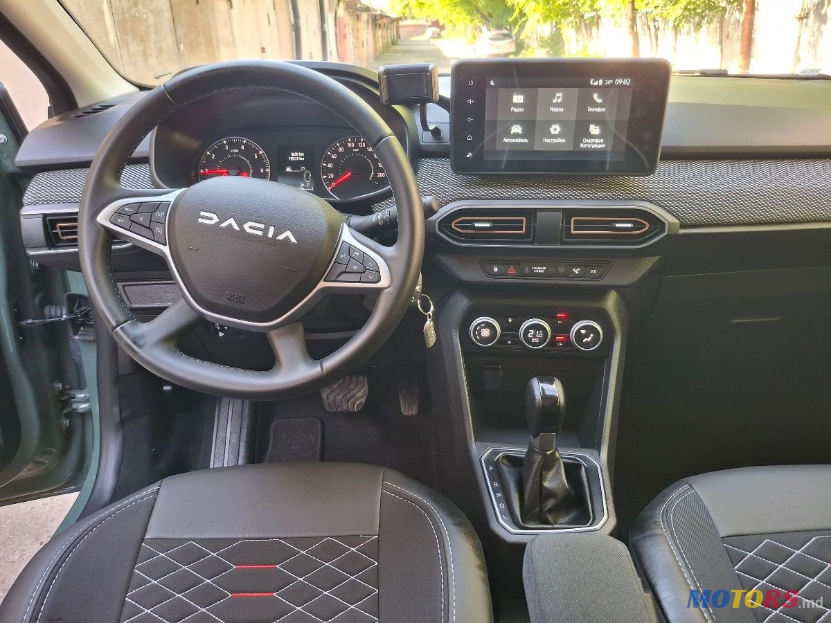 2024' Dacia Sandero Stepway photo #4