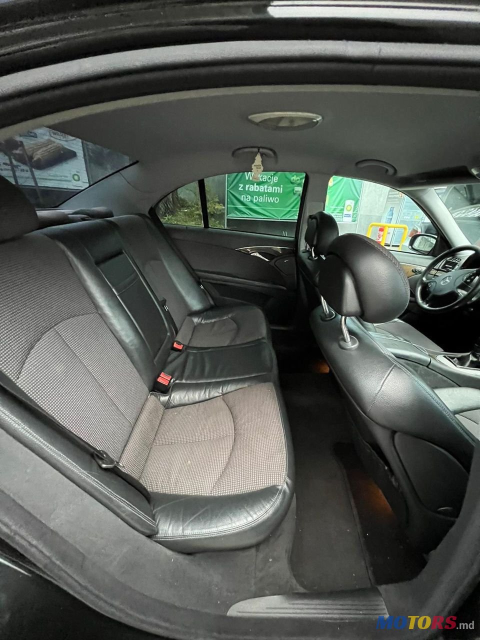 2002' Mercedes-Benz E-Class photo #4