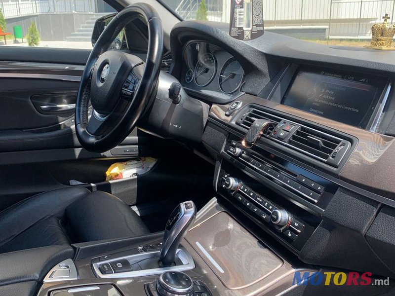 2014' BMW 5 Series photo #3