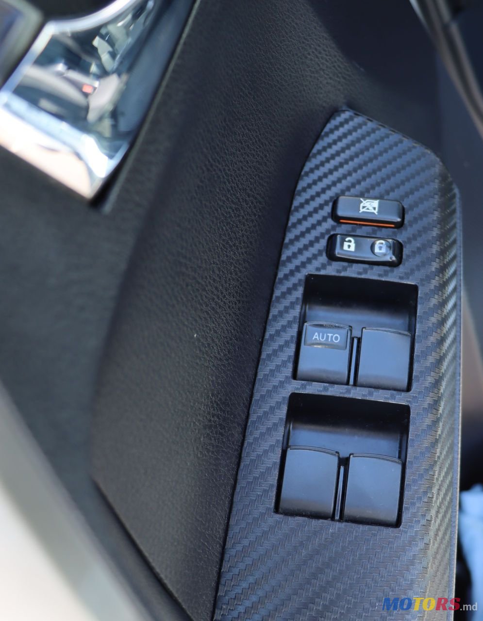 2014' Toyota RAV4 photo #6