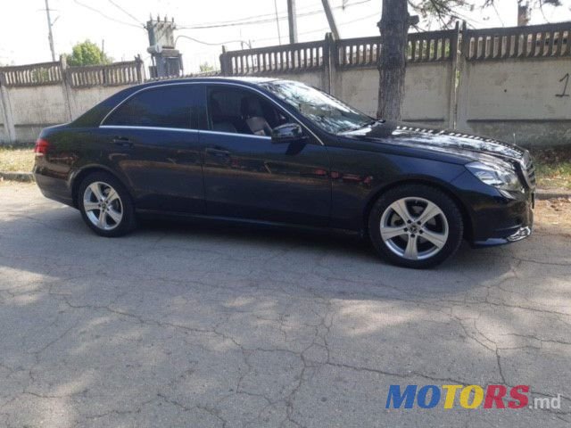 2014' Mercedes-Benz E Класс photo #3