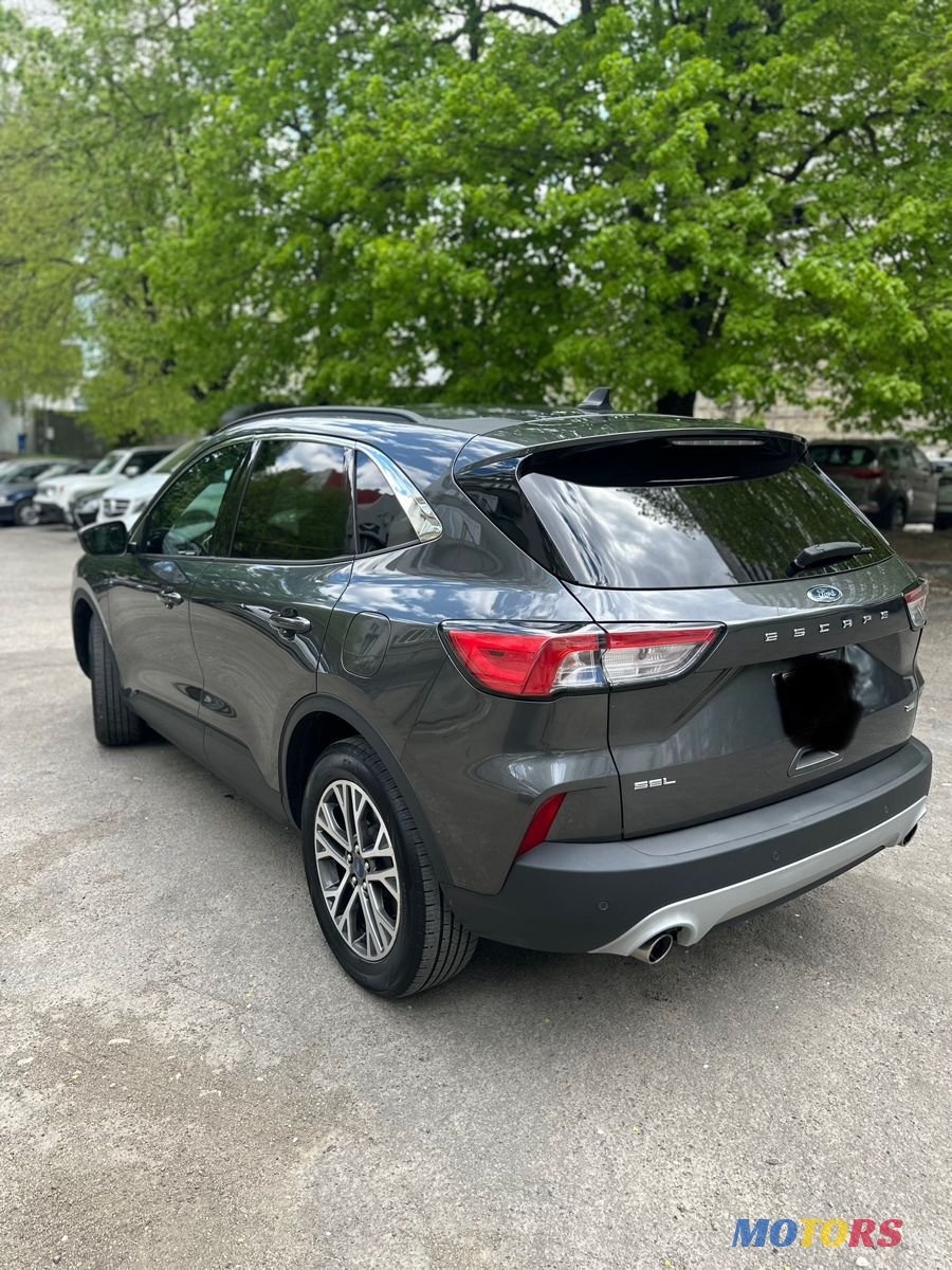 2020' Ford Escape photo #5