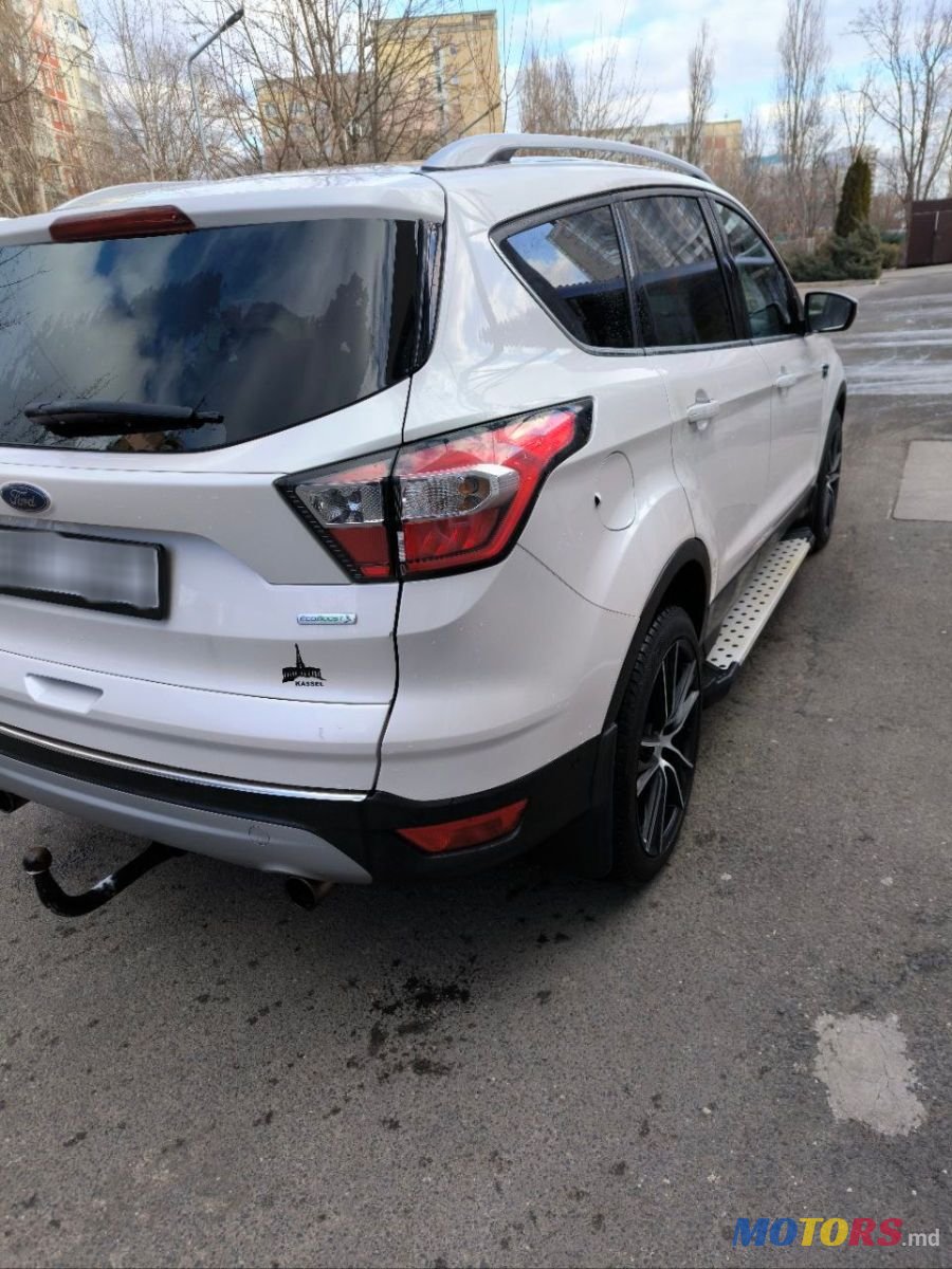 2016' Ford Kuga photo #4