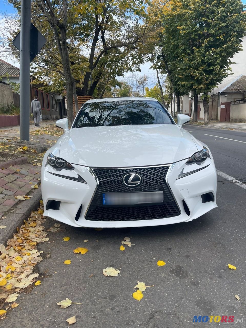 2016' Lexus Is Series photo #1