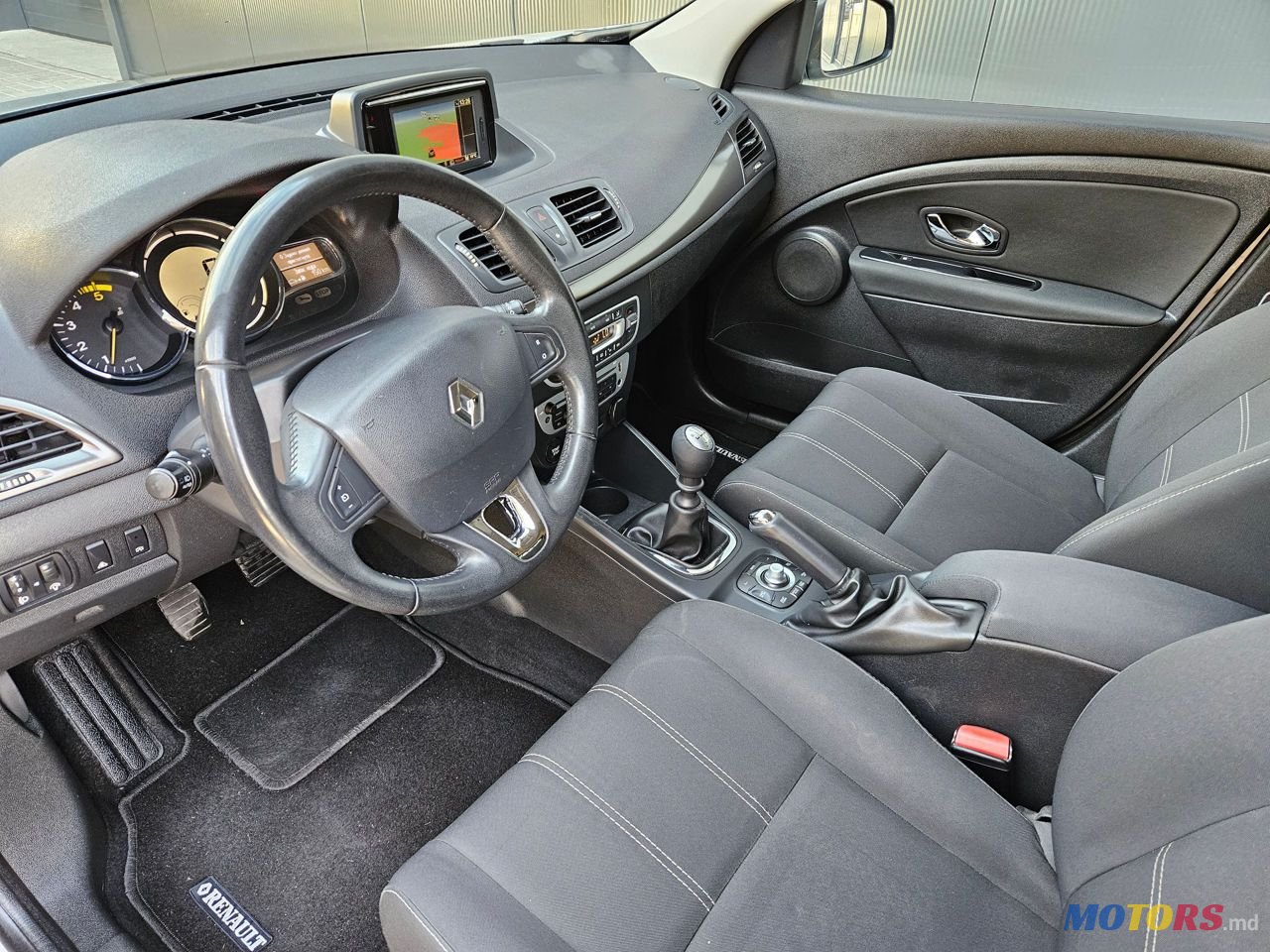 2014' Renault Megane photo #5