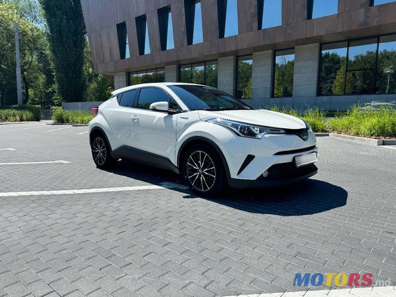 2018' Toyota C-HR photo #1