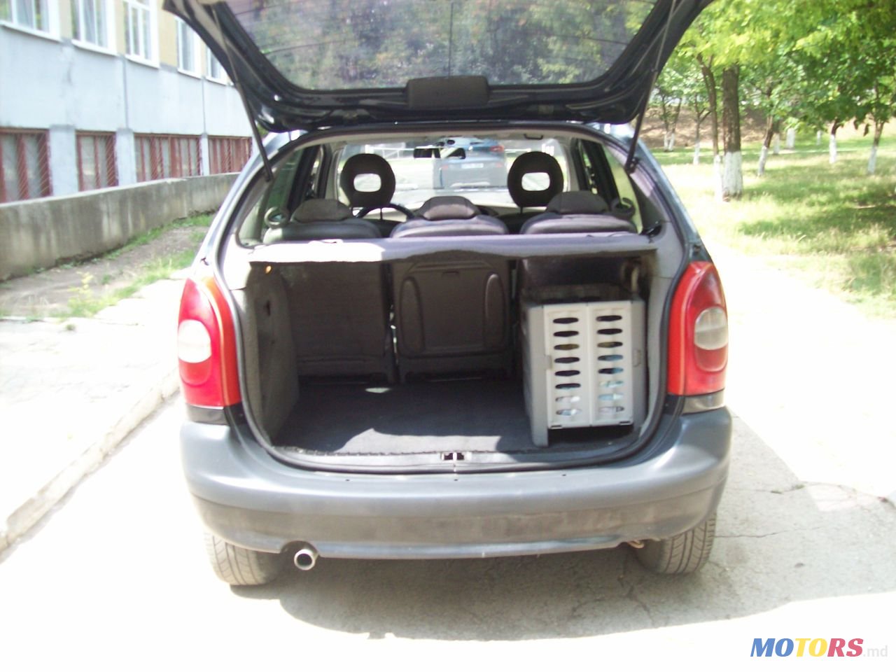 2002' Citroen Xsara Picasso photo #5