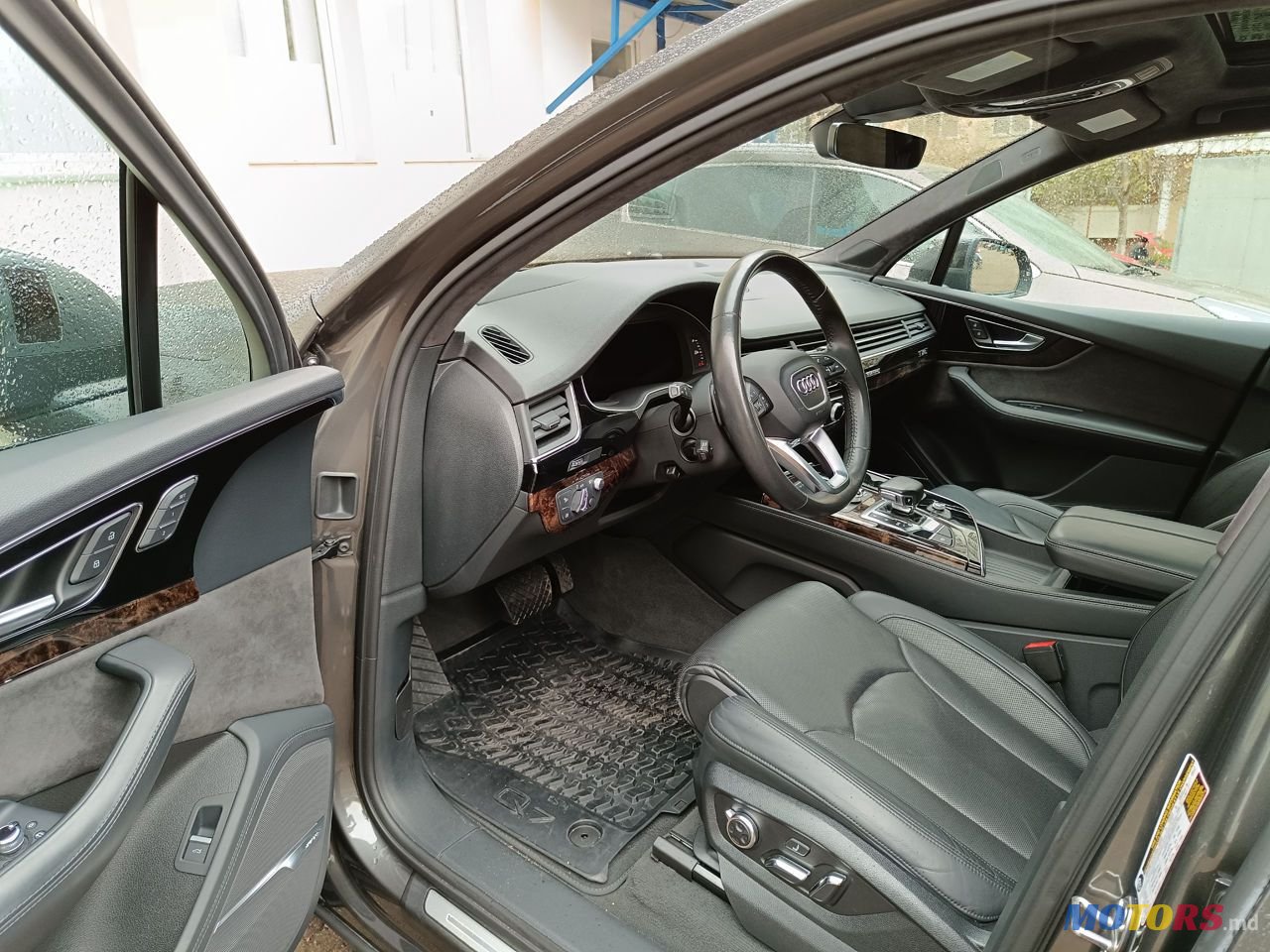 2018' Audi Q7 photo #6