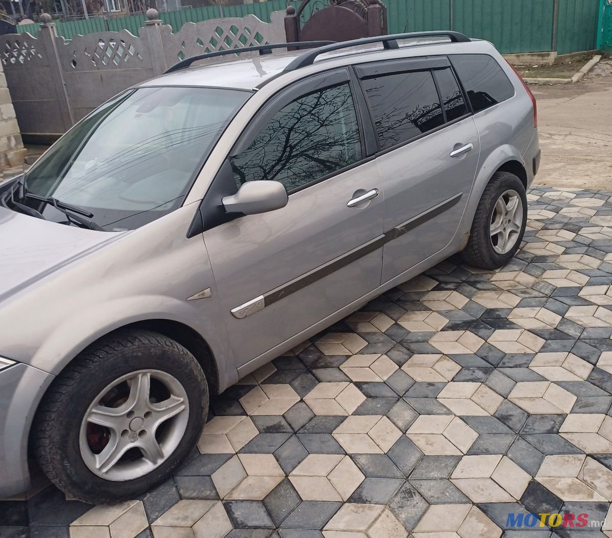 2005' Renault Megane photo #3