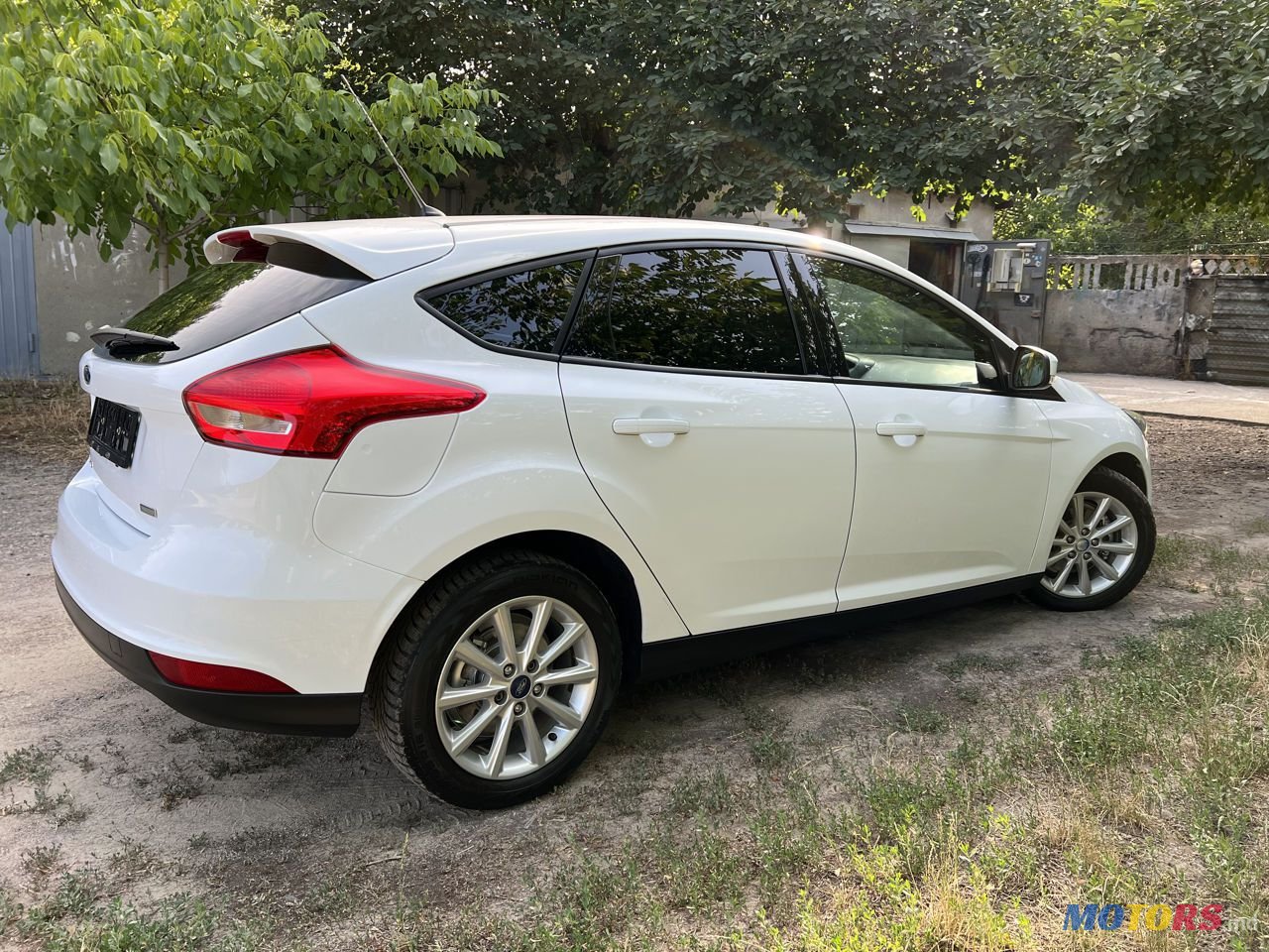 2015' Ford Focus photo #3