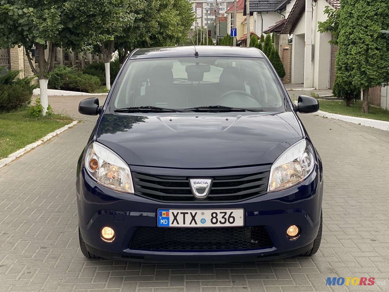 2012' Dacia Sandero photo #1