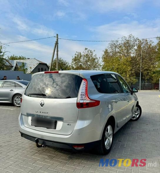 2014' Renault Grand Scenic photo #5