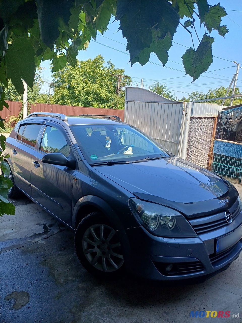 2004' Opel Astra photo #1