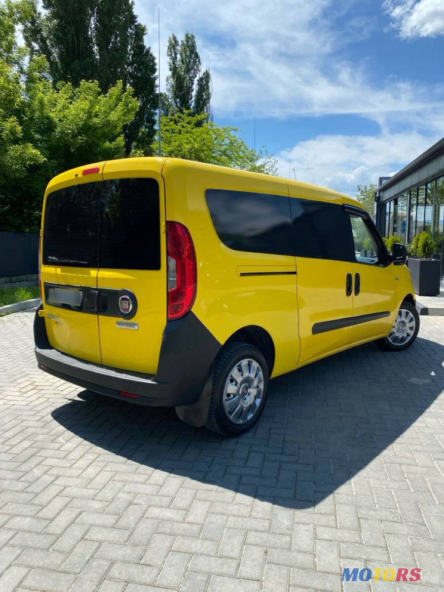 2015' Fiat Doblo photo #3