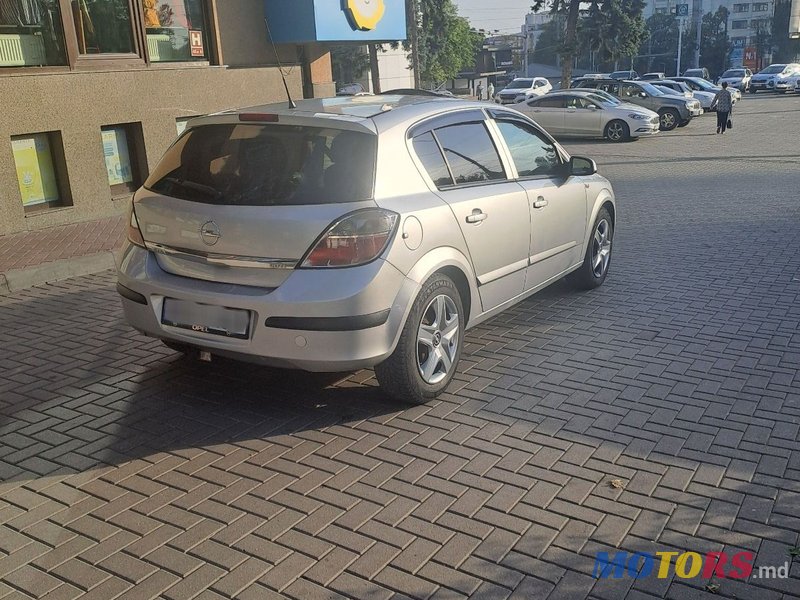 2007' Opel Astra photo #4