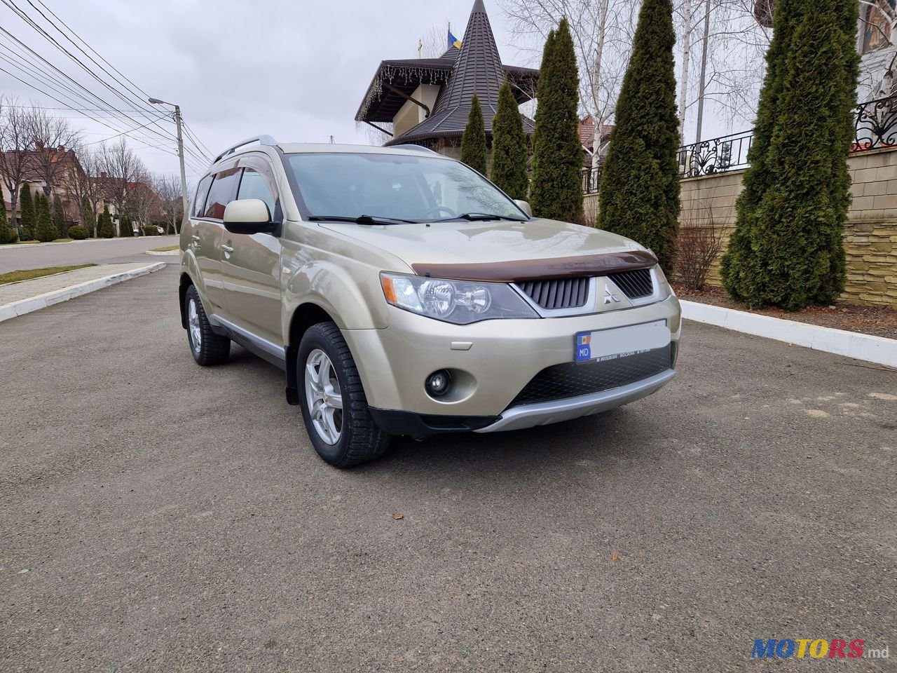 2007' Mitsubishi Outlander photo #2
