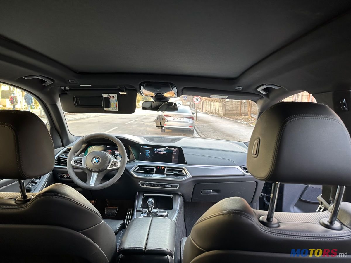 2020' BMW X5 photo #5