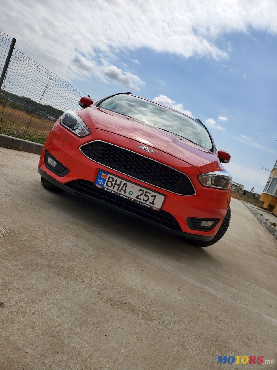 2016' Ford Focus photo #2