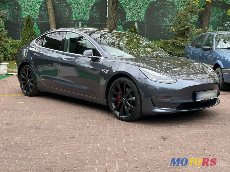 2019' Tesla Model 3 photo #3