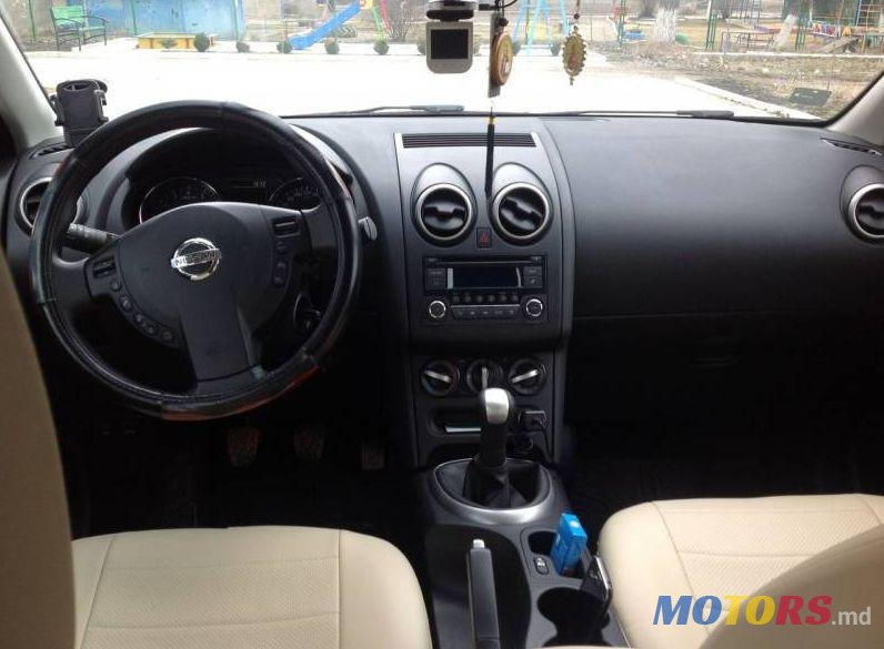 2013' Nissan Qashqai photo #2