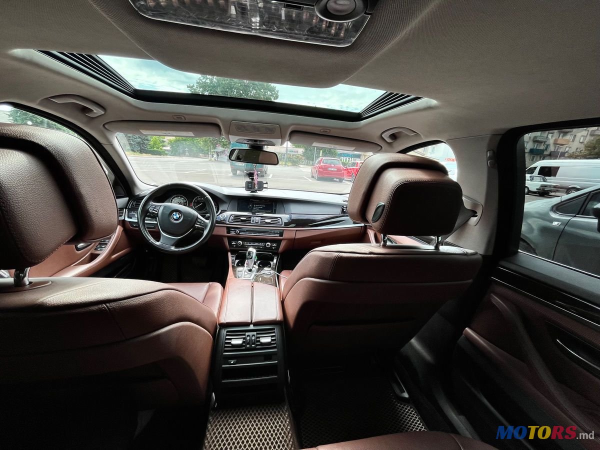 2013' BMW 5 Series photo #4