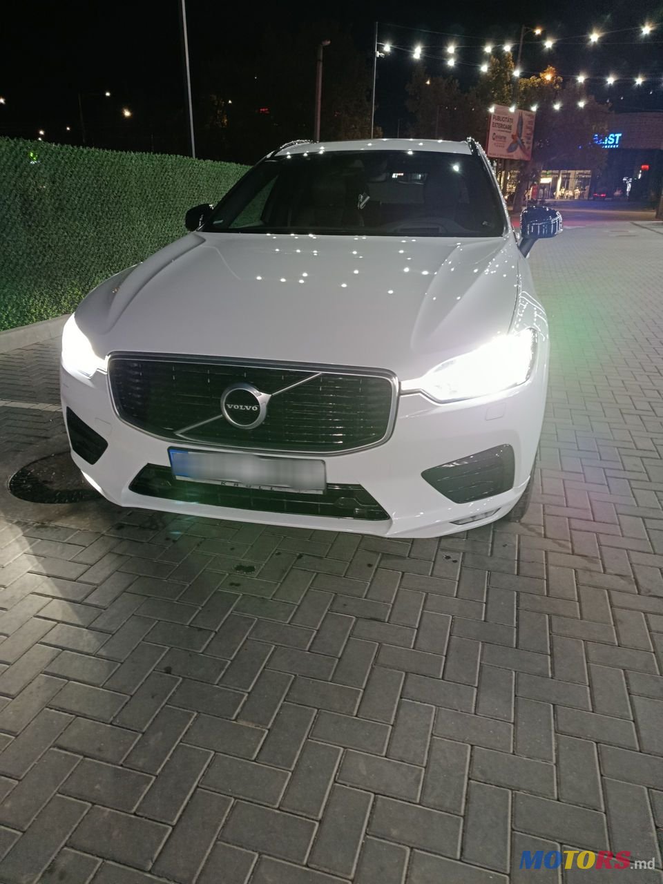 2020' Volvo XC60 photo #5