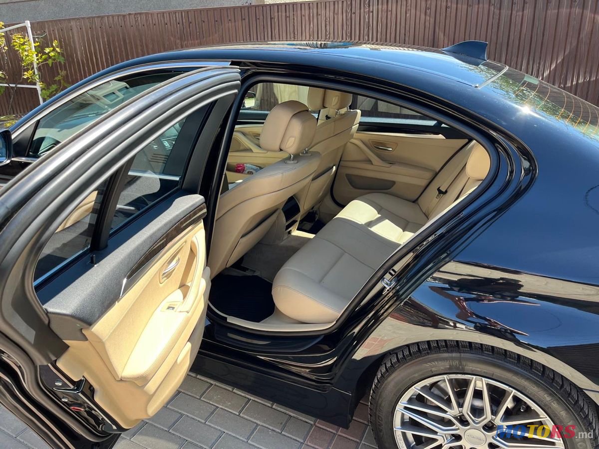 2010' BMW 5 Series photo #4