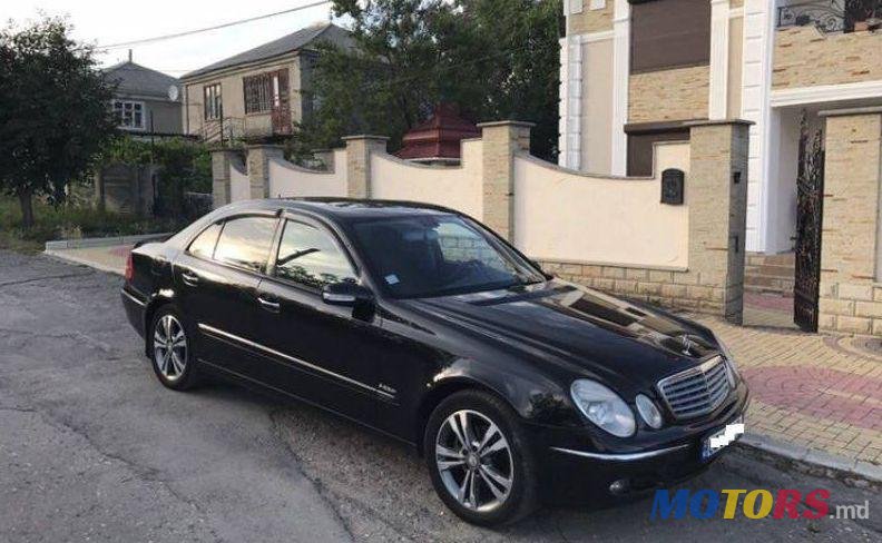 2006' Mercedes-Benz E photo #1
