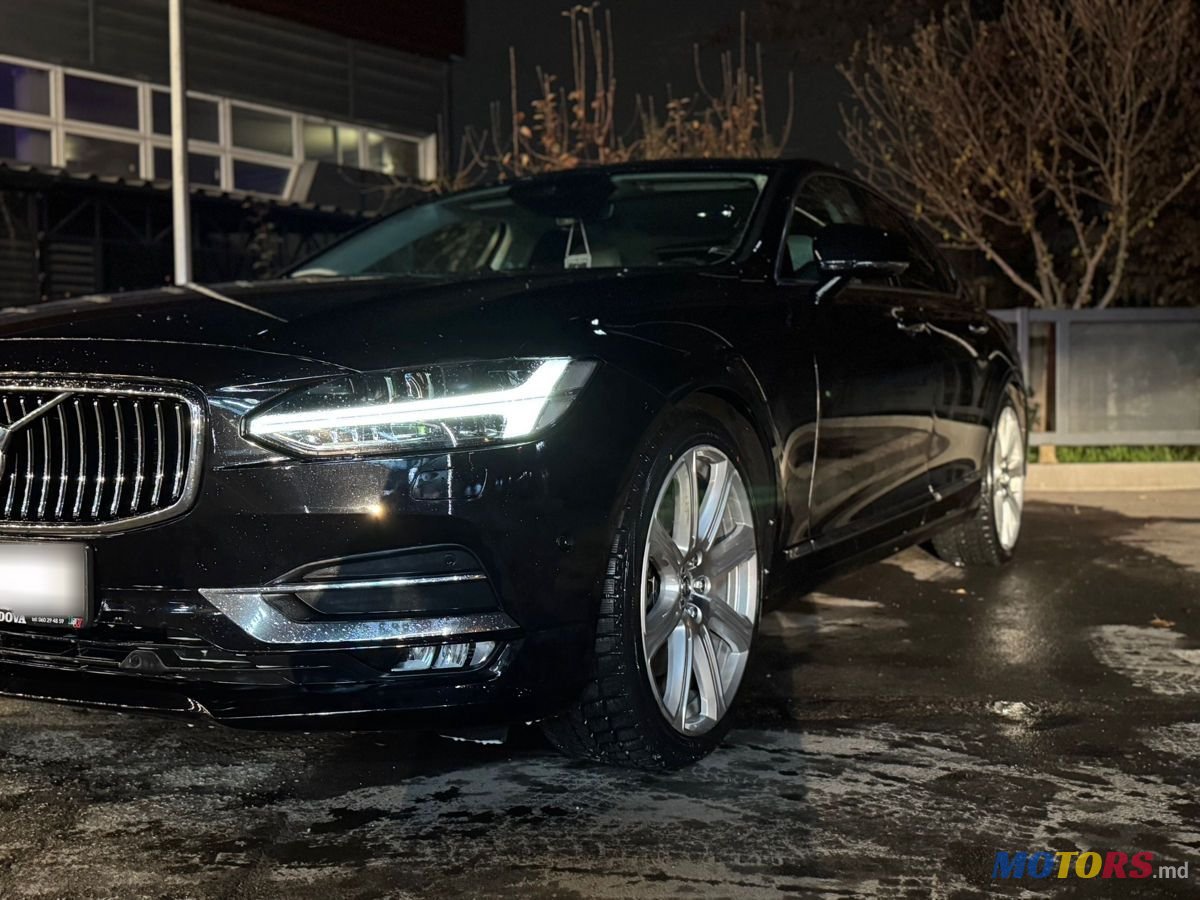 2017' Volvo S90 photo #2