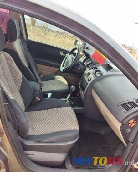 2006' Renault Megane photo #4