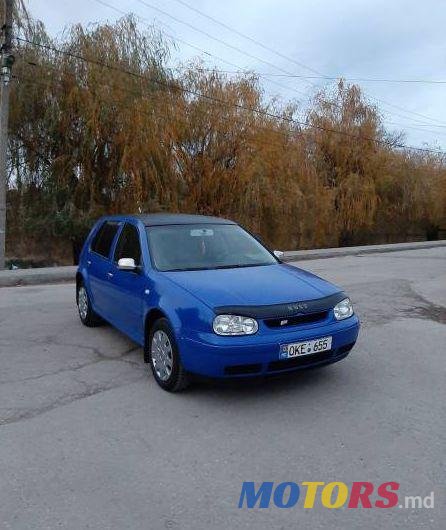 2003' Volkswagen Golf photo #1