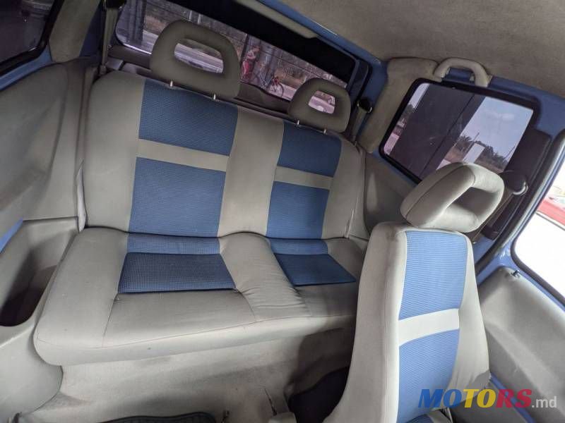 2000' Volkswagen photo #5